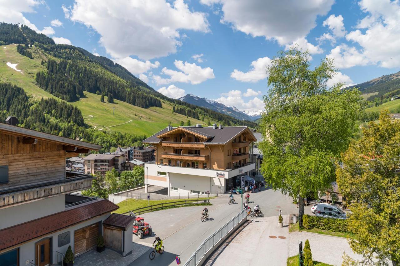 Appartements Bernhofer Saalbach-Hinterglemm Exterior foto